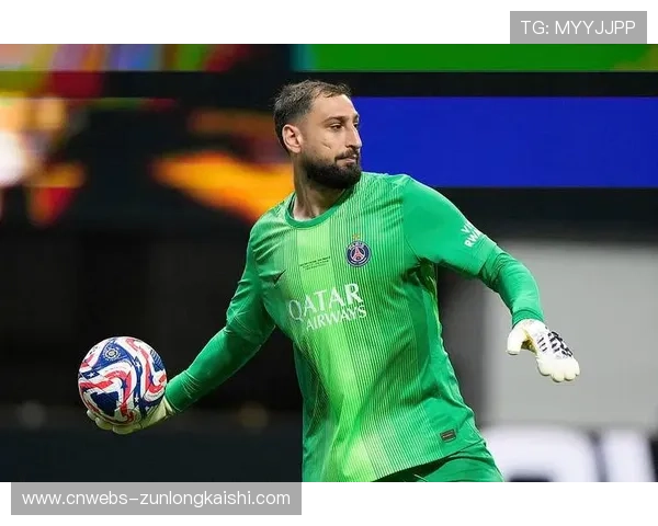 曼城后防多纳鲁马低级失误酿丢球 门将适应新规成关键挑战 曼城后防多纳鲁马低级失误酿丢球 门将适应新规成关键挑战